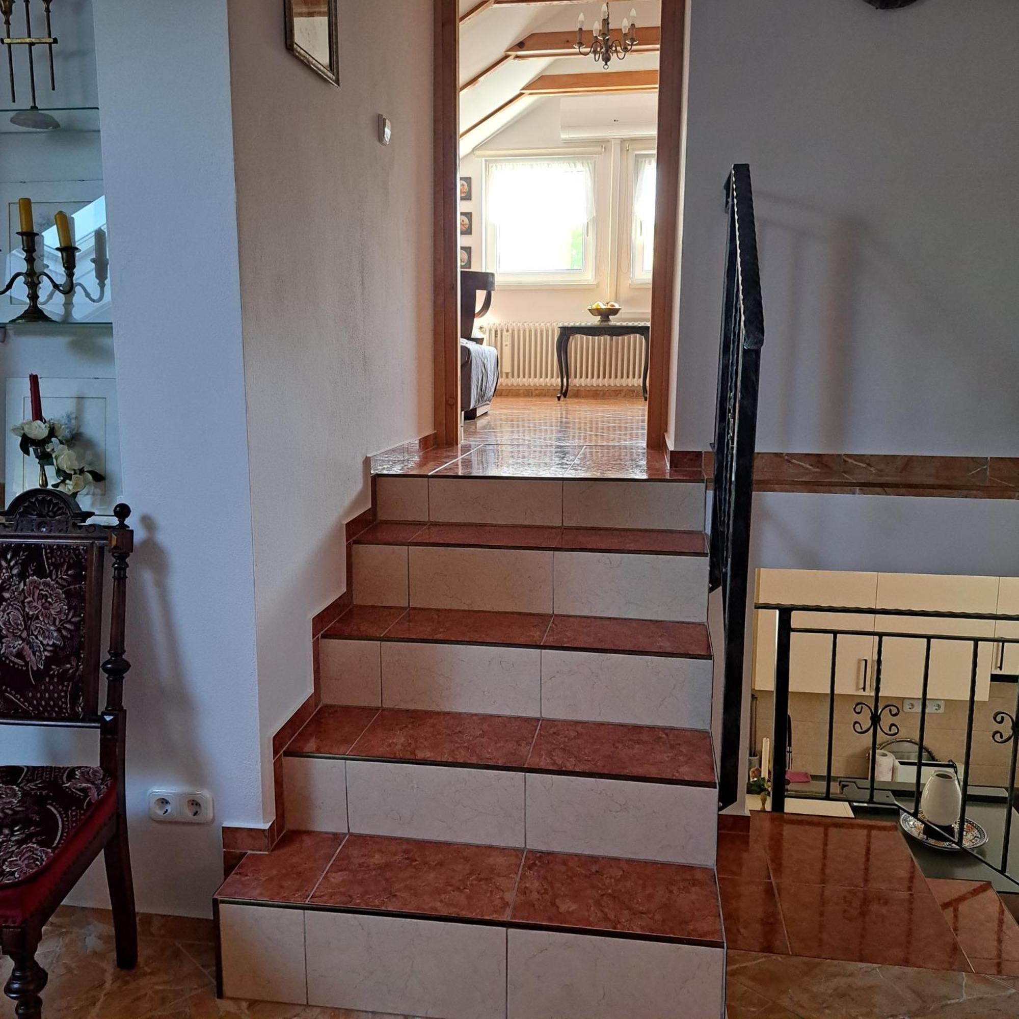 Tavirozsa Leilighet Balatonfůzfő Rom bilde
